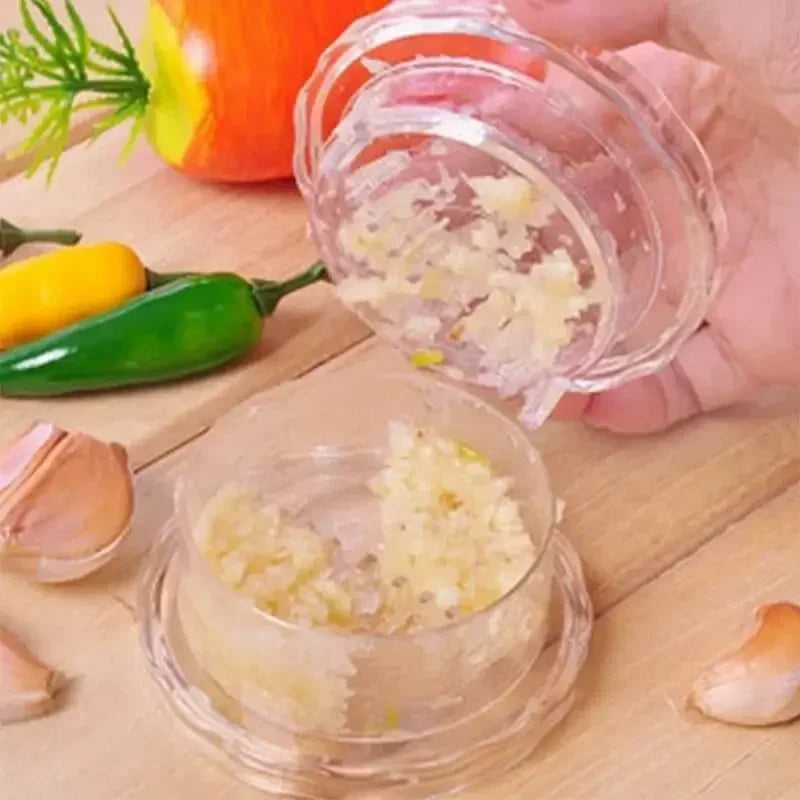 New Kitchen Multifunctional Garlic Crusher